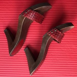 American Eagle Wooden Sandals